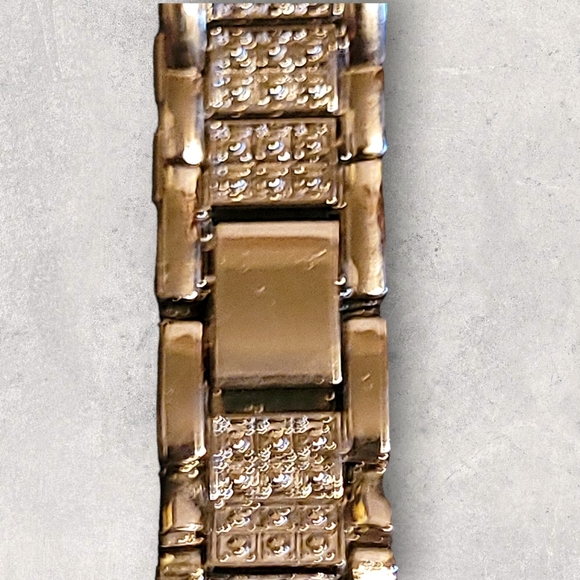 "Iced" Rhinestone Quartz Watch *Comes With Free Gift* - Picture 6 of 11